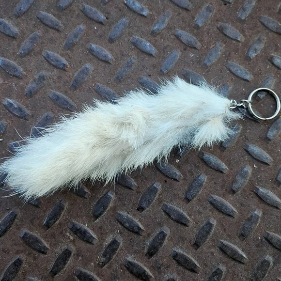 Real Fur Keys Holder White Hair Fur Handmade Keychain Key rings Handmade - Picture 12 of 12